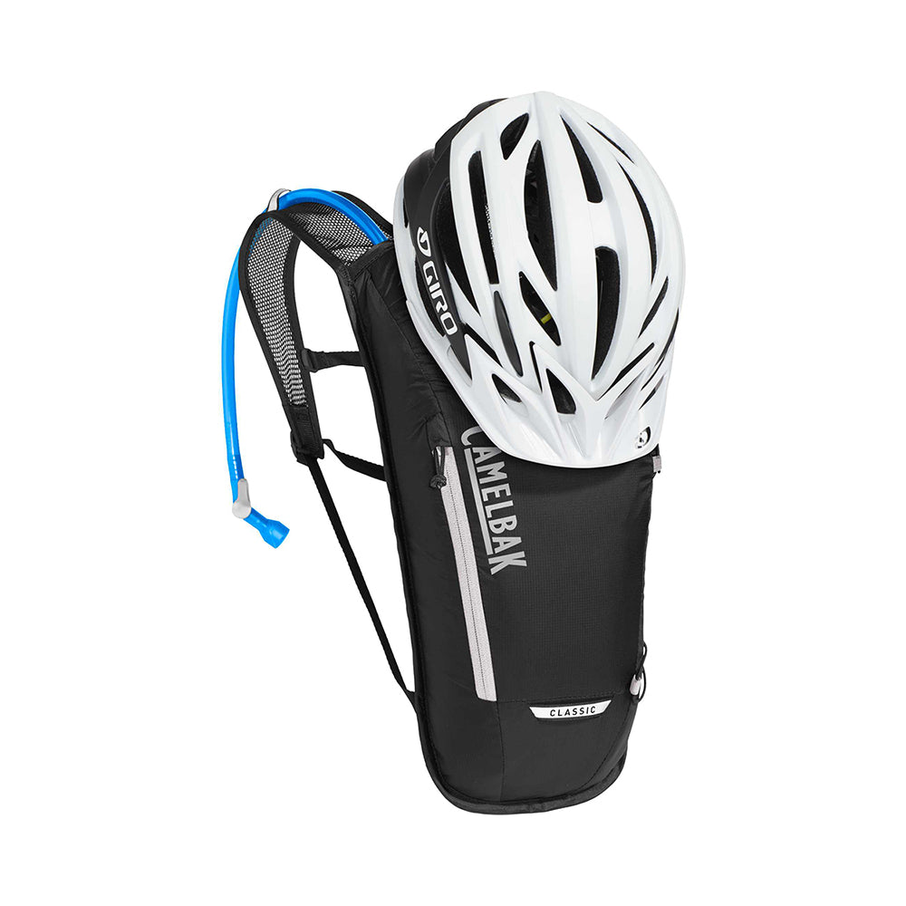 CamelBak Classic Hydration Pack